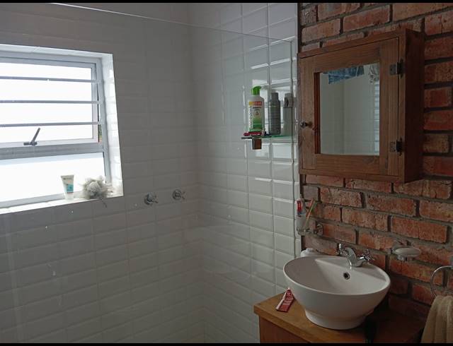 3 BEDROOM FREESTANDING TO LET IN CANNONVILLE